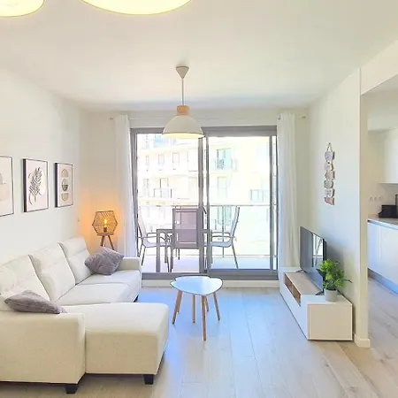 Marina Real Iii Denirent